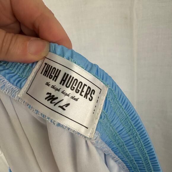 Thigh Huggers Nintendo Mario Theme Lined Shorts Size Medium/Large - Picture 2 of 5